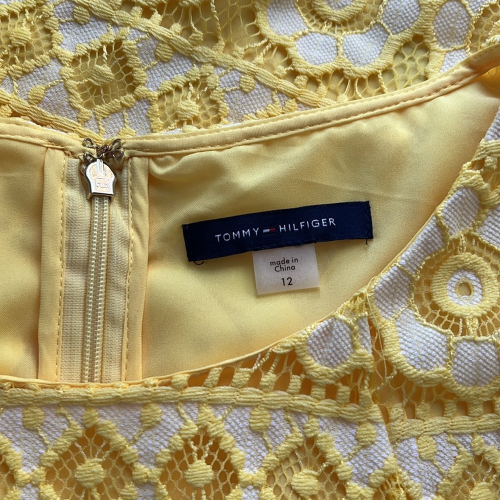 Tommy Hilfiger Women's Floral Lace Sleeveless Sheath Dress - Picture 11 of 11